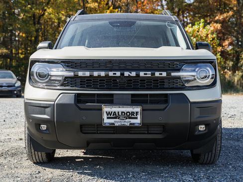 New 2025 Ford Bronco Sport Outer Banks w/ Outer Banks Tech Package+ image 2