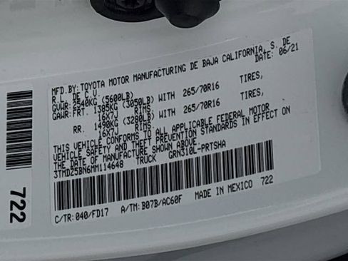 Used 2021 Toyota Tacoma TRD Off-Road image 33