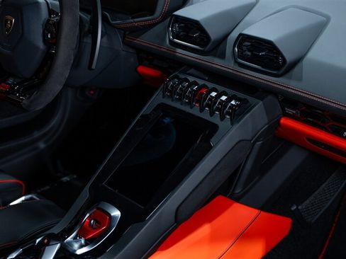 Used 2021 Lamborghini Huracan EVO AWD/4WD image 55