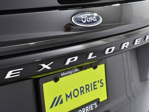 New 2025 Ford Explorer Active w/ Active Comfort Package image 24