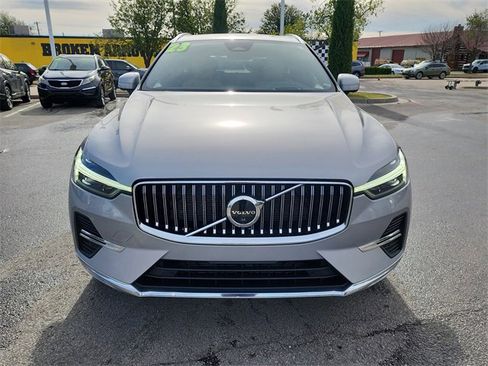 Used 2023 Volvo XC60 B5 Ultimate image 10