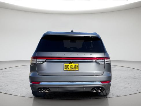 Used 2023 Lincoln Aviator Reserve w/ Equipment Group 201A AWD/4WD image 8