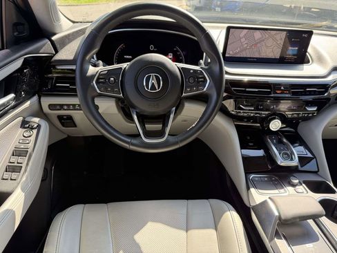Used 2024 Acura MDX SH-AWD w/ Technology Package image 13
