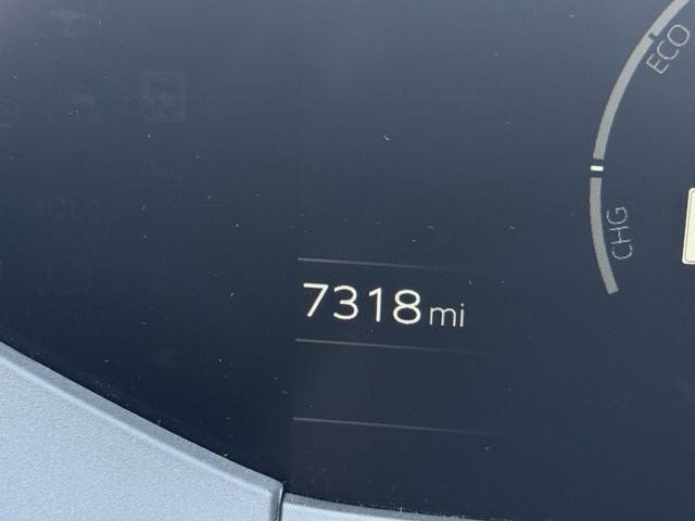 Certified 2026 Toyota Prius LE FWD image 17