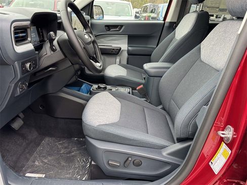 New 2026 Ford Maverick XLT w/ XLT Luxury Package image 18