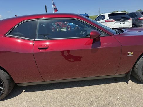 Used 2020 Dodge Challenger R/T Scat Pack image 31