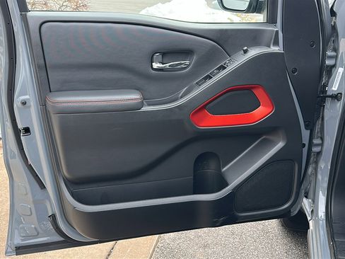 Certified 2023 Nissan Frontier PRO-4X w/ Pro Convenience Package image 14