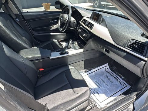 Used 2014 BMW 320i xDrive Sedan AWD/4WD image 20