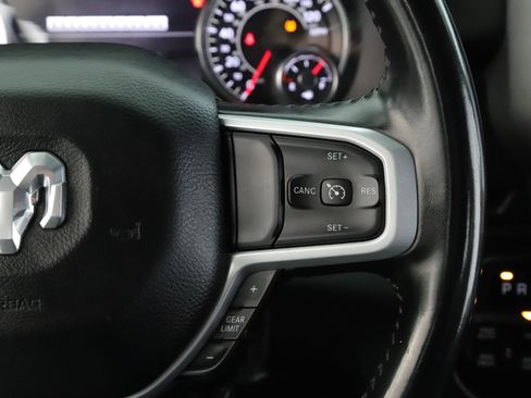 Used 2021 RAM 1500 Big Horn image 9