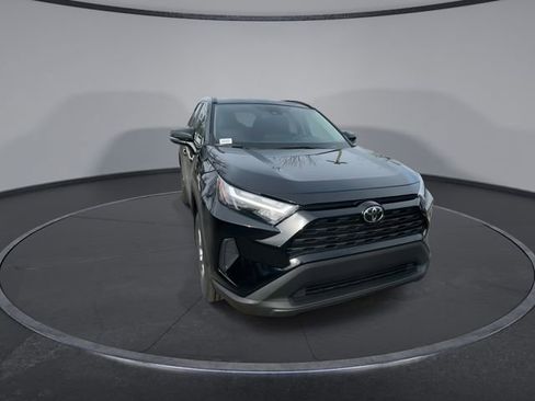 New 2025 Toyota RAV4 XLE image 4