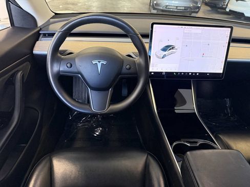 Used 2019 Tesla Model 3 Long Range image 18