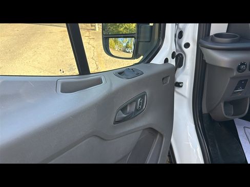 Used 2024 Ford Transit 250 Low Roof w/ Exterior Upgrade Package image 7