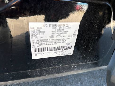 Used 2018 Ford Edge SEL w/ Equipment Group 201A FWD image 30