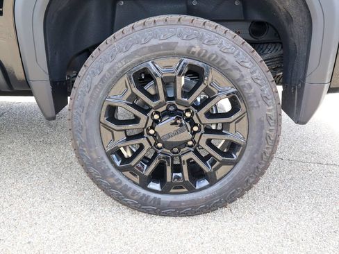 New 2026 GMC Sierra 2500 Denali w/ Denali Reserve Package AWD/4WD image 38