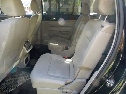 Used 2018 Volkswagen Atlas SE image 8