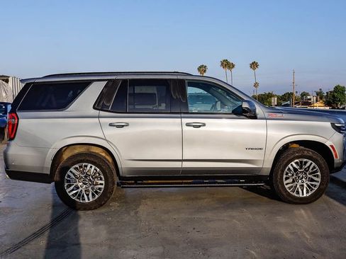 Used 2025 Chevrolet Tahoe Z71 AWD/4WD image 13