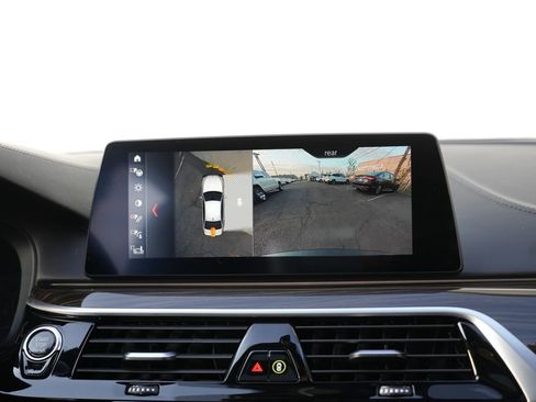 Used 2019 BMW 540i xDrive w/ M Sport Package AWD/4WD image 42