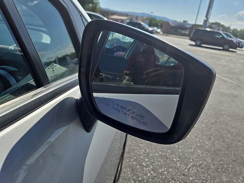 Used 2023 Nissan Versa SV image 26