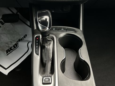 Used 2025 Buick Envista Preferred image 19