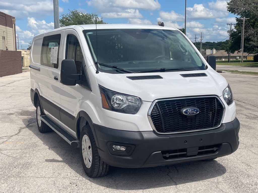 Used 2025 Ford Transit 250 Low Roof w/ Exterior Upgrade Package RWD image 7