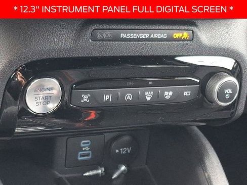 Certified 2023 Ford Escape ST-Line Elite image 23