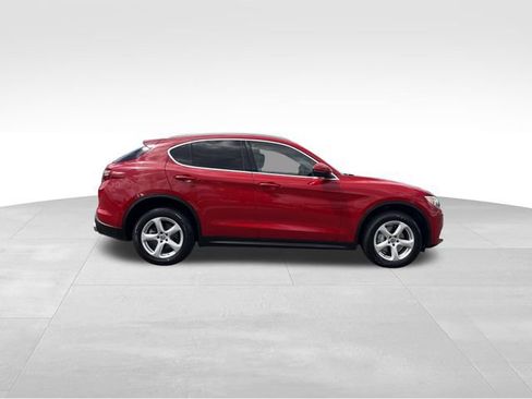 Used 2020 Alfa Romeo Stelvio RWD image 6