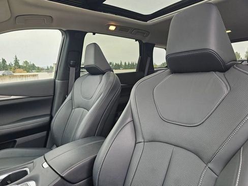 Certified 2024 INFINITI QX60 Luxe w/ Cargo Package image 25