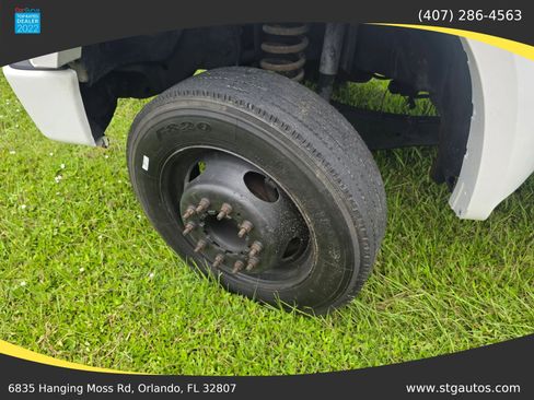 Used 2009 Ford F450 2WD Regular Cab Super Duty image 20