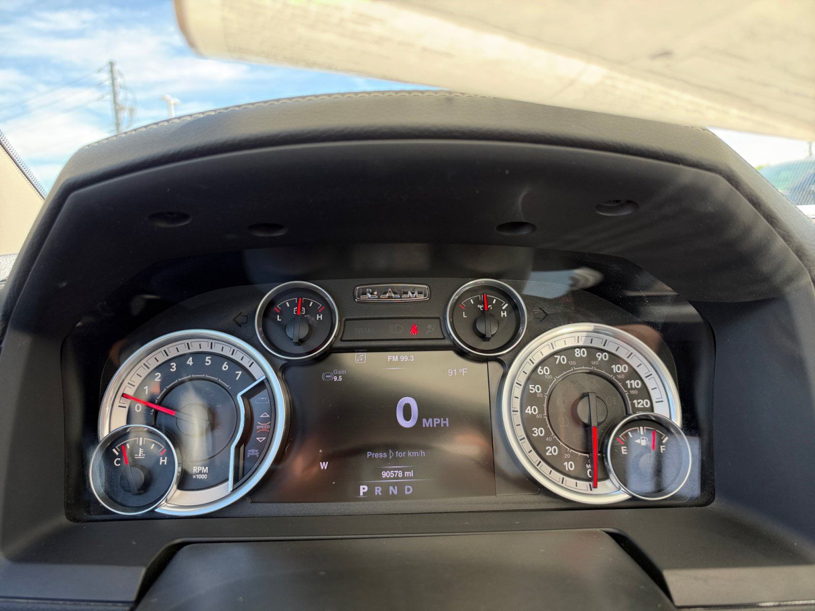 Used 2016 RAM 1500 Laramie w/ Convenience Group AWD/4WD image 10