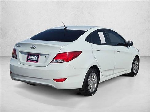 Used 2016 Hyundai Accent SE FWD image 5