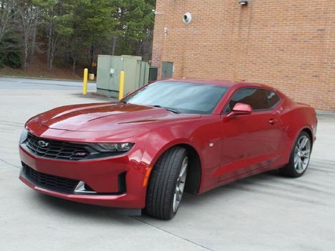Used 2020 Chevrolet Camaro LT w/ RS Package image 2