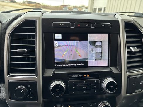 Used 2020 Ford F150 Lariat w/ Equipment Group 502A Luxury image 32