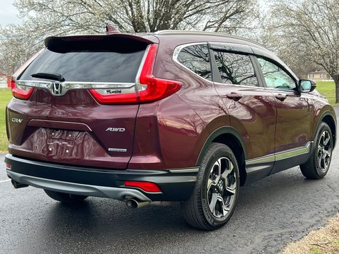 Used 2019 Honda CR-V Touring image 5