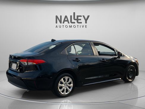 Certified 2025 Toyota Corolla LE image 6