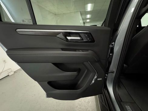 New 2025 Chevrolet Tahoe Premier image 9