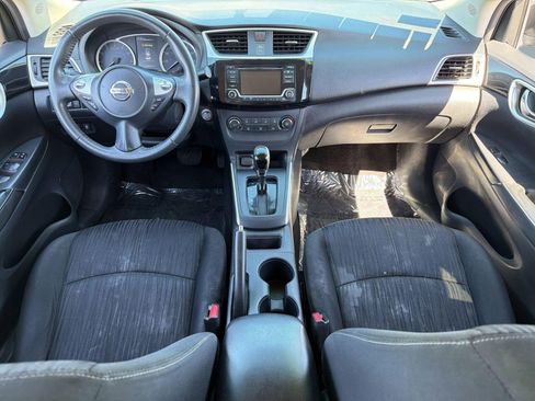 Used 2017 Nissan Sentra SV image 16