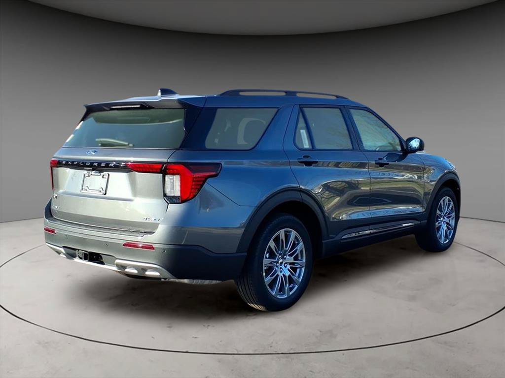 New 2026 Ford Explorer Active w/ Active Comfort Package AWD/4WD image 9