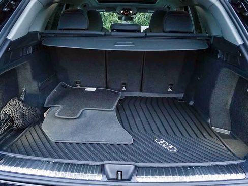 New 2025 Audi Q5 Premium Plus image 28