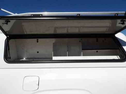 Used 2021 Toyota Tacoma SR RWD image 44
