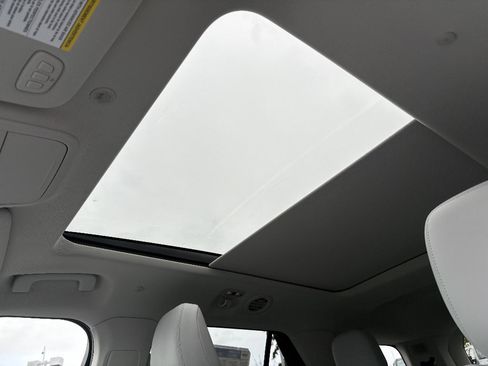 New 2026 Ford Explorer Platinum AWD/4WD image 35