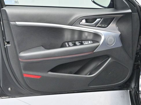 Used 2025 Genesis G70 3.3T Advanced AWD/4WD image 10