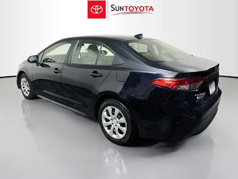 Used 2026 Toyota Corolla LE FWD image 6