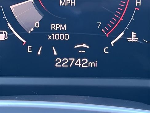 Certified 2025 GMC Acadia Elevation image 22