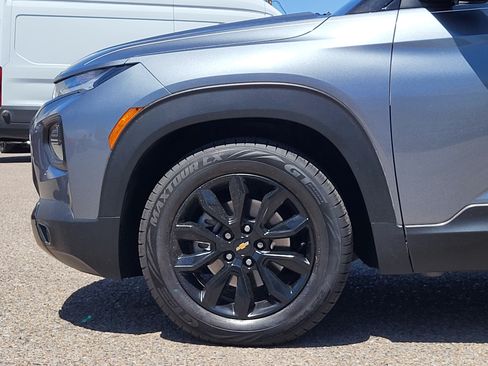 Used 2021 Chevrolet TrailBlazer ACTIV w/ Convenience Package FWD image 9