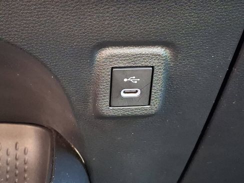 Used 2023 Toyota Corolla LE w/ Carpet Mat Package (TMS) FWD image 22