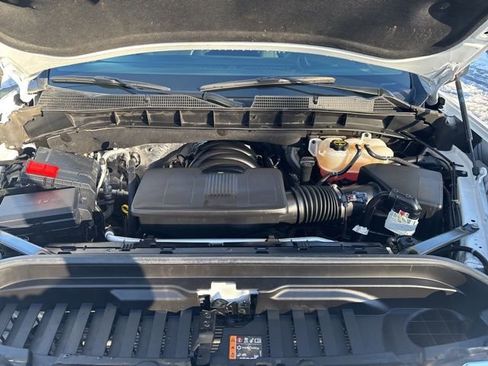 Used 2025 GMC Sierra 1500 SLT image 36