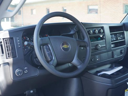 New 2026 Chevrolet Express 2500 w/ Driver Convenience Package RWD image 20