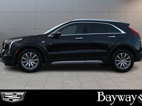 Used 2021 Cadillac XT4 Premium Luxury FWD image 5