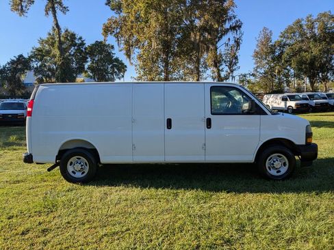 New 2025 Chevrolet Express 2500 Extended w/ Driver Convenience Package image 4