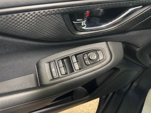 Used 2022 Subaru Outback Premium image 14